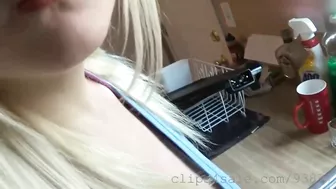 Mom gulps down her son's cum, groaning 'Fuck, that's my good boy! Mom gulps down her son's cum, groaning 'Fuck, that's my good boy!