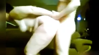 Horny Motherfucker Breeds Older Mommy Bitch's Slimy Cunt!