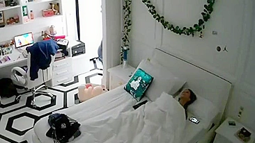 Sneaky Hottie Caught Masturbating on Hidden Cam - Caught in the Act!