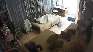 Shy Mommy's Secret Porn and Masturbation Session Caught on Hidden Cam!