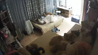 Shy Mommy's Secret Porn and Masturbation Session Caught on Hidden Cam!