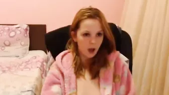 Nerdy and shy redhead girl fingering and having cumming in front of the cam