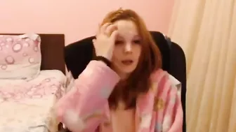 Nerdy and shy redhead girl fingering and having cumming in front of the cam