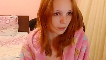 Nerdy and shy redhead girl fingering and having cumming in front of the cam