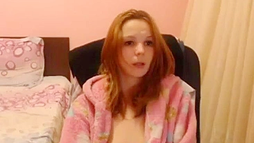 Nerdy and shy redhead girl fingering and having cumming in front of the cam