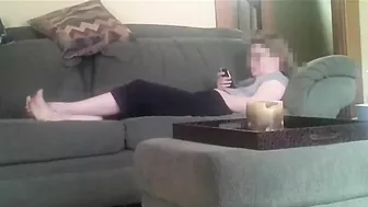 Caught Mom's Naughty XXX Moment, Horny and Masturbating Alone on Spy Camera