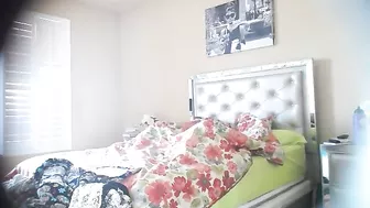 Caught my wife's secret (masturbation) - A hidden surprise behind the plaid blanket