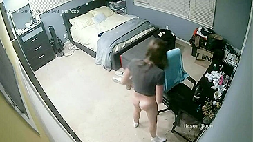 Spy cam in my older sister's room finally caught how she nearly naked having fun