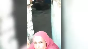 Incest daughter is going to get ravaged but he seems to love the view