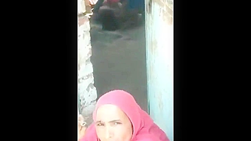 Incest daughter is going to get ravaged but he seems to love the view