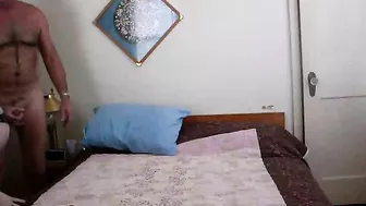 White socks daughter sucks daddy's mature dick and it is hot as fuck