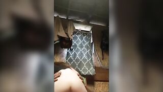 Nothing can stop this horny guy as he pounds her pussy in the garage