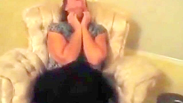 Hot bitch is going to showcase her backside and there will be fucking