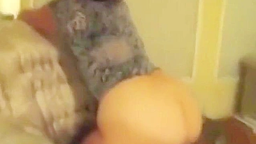 Hot bitch is going to showcase her backside and there will be fucking