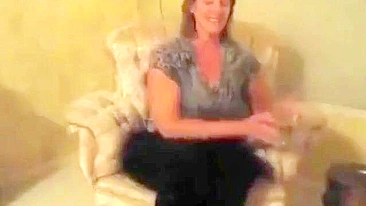 Hot bitch is going to showcase her backside and there will be fucking