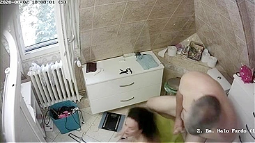 Daughter drilled deep by daddy as he prepares to stretch her out