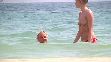 Sister vacation teasing with lots of amazing topless shots on the beach