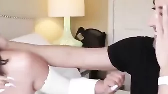 Farless siblings making out and getting all kinds of horny as well