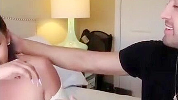 Farless siblings making out and getting all kinds of horny as well