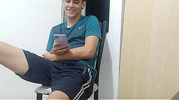 Horny girl fucks her brother and waves of pleasure wash over her