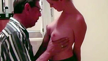 Natural tits babe is going to get fucked by her daddy's skilled tongue