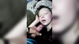 Sleeping sister is going to receive an unwanted facial, HILARIOUS