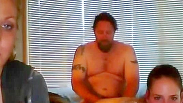 Delicately inserts her father's throbbing cock in her wet mouth today