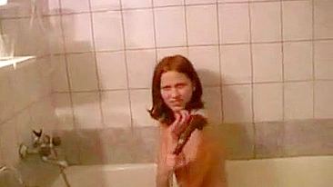 Teen daughter with a tight body is going to tease daddy before they fuck