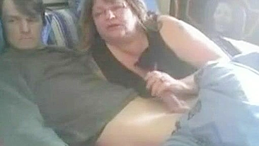 Real incest mom performs a steamy handjob and blowjob like she should