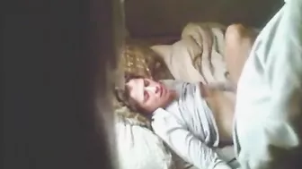 Daughter cums when little cock touches her private places in incest XXX