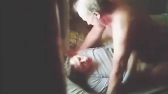 Daughter cums when little cock touches her private places in incest XXX