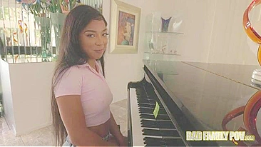 Bubble booty babe is going to gag on daddy's super meaty boner too