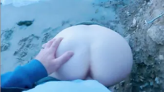 Mommy shows her shapely ass and we are going to see lots of beach fucking