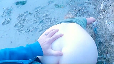 Mommy shows her shapely ass and we are going to see lots of beach fucking