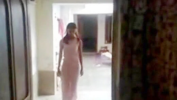 Pakistan porn movie showing a really horny bitch who needs fat cock