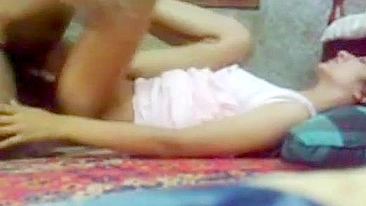 Pakistan porn movie showing a really horny bitch who needs fat cock