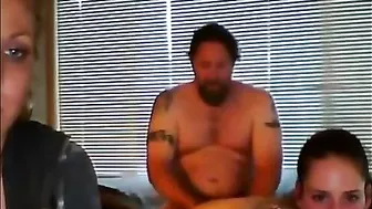 Babe offers her nicely endowed brother a hot incest blowjob as well