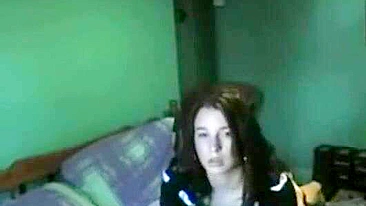 See how a stunning seductress shows what she can do with a hard dick