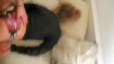 Nobody should be left alone with a daughter's tight booty, right