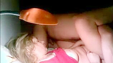 Sleepy mommy begging him to insert his dick into her for TRUE orgasms