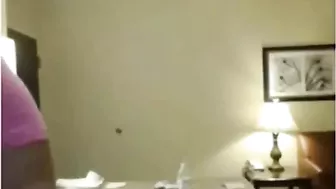 Mom and daughter showing their bodies in a real incest XXX movie