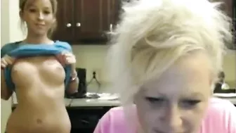 Mom and daughter showing their bodies in a real incest XXX movie