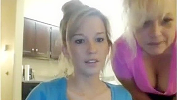 Mom and daughter showing their bodies in a real incest XXX movie