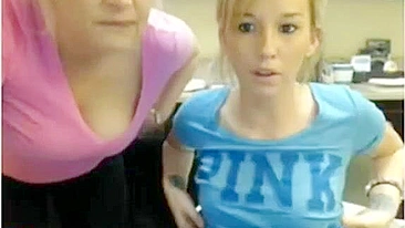 Mom and daughter showing their bodies in a real incest XXX movie