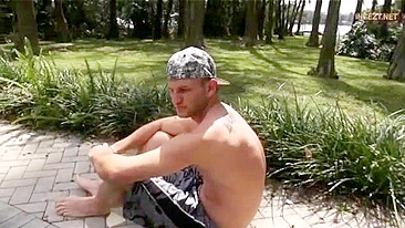 Hot pussy and tight body make this queen irresistible in taboo video