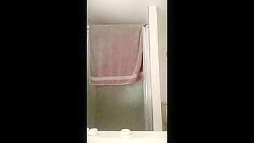 Sister teasing brother with her exquisite booty that looks so tight