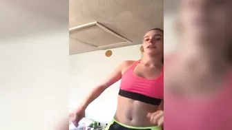 She is going to remember this fucking session with her lesbian sister