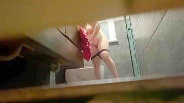 I finally caught on my hidden cam my big ass mommy’s at shower completely naked!