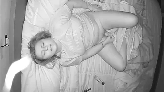 Hacked IPCAM – Slutty Blonde Mom Masturbates With a Dildo, Before Bed