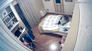 Dad installed a hidden camera and spies on his masturbating daughter